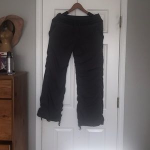 Women’s Lululemon Lined Street to Studio